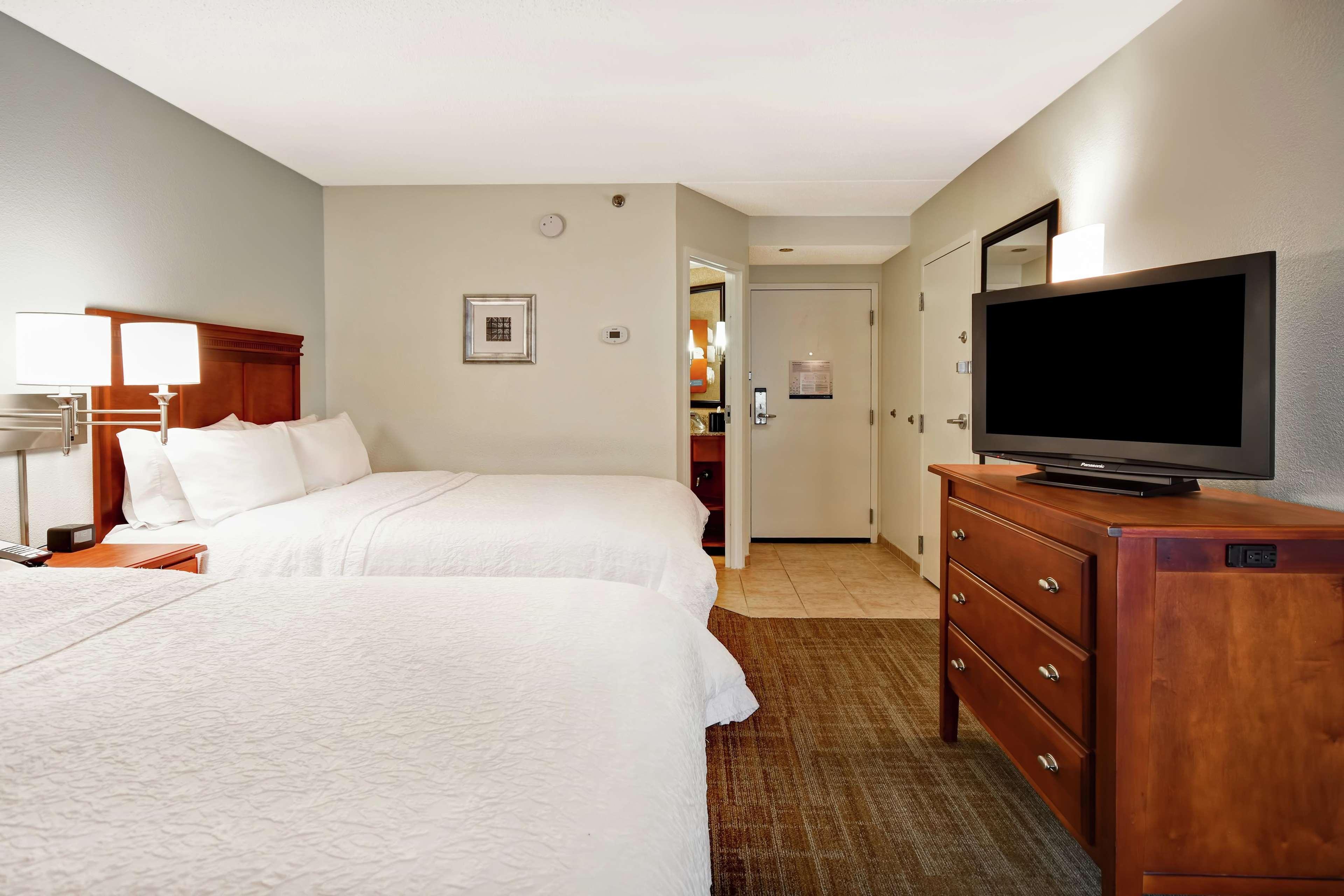 Hampton Inn St. Louis - Westport Maryland Heights Esterno foto