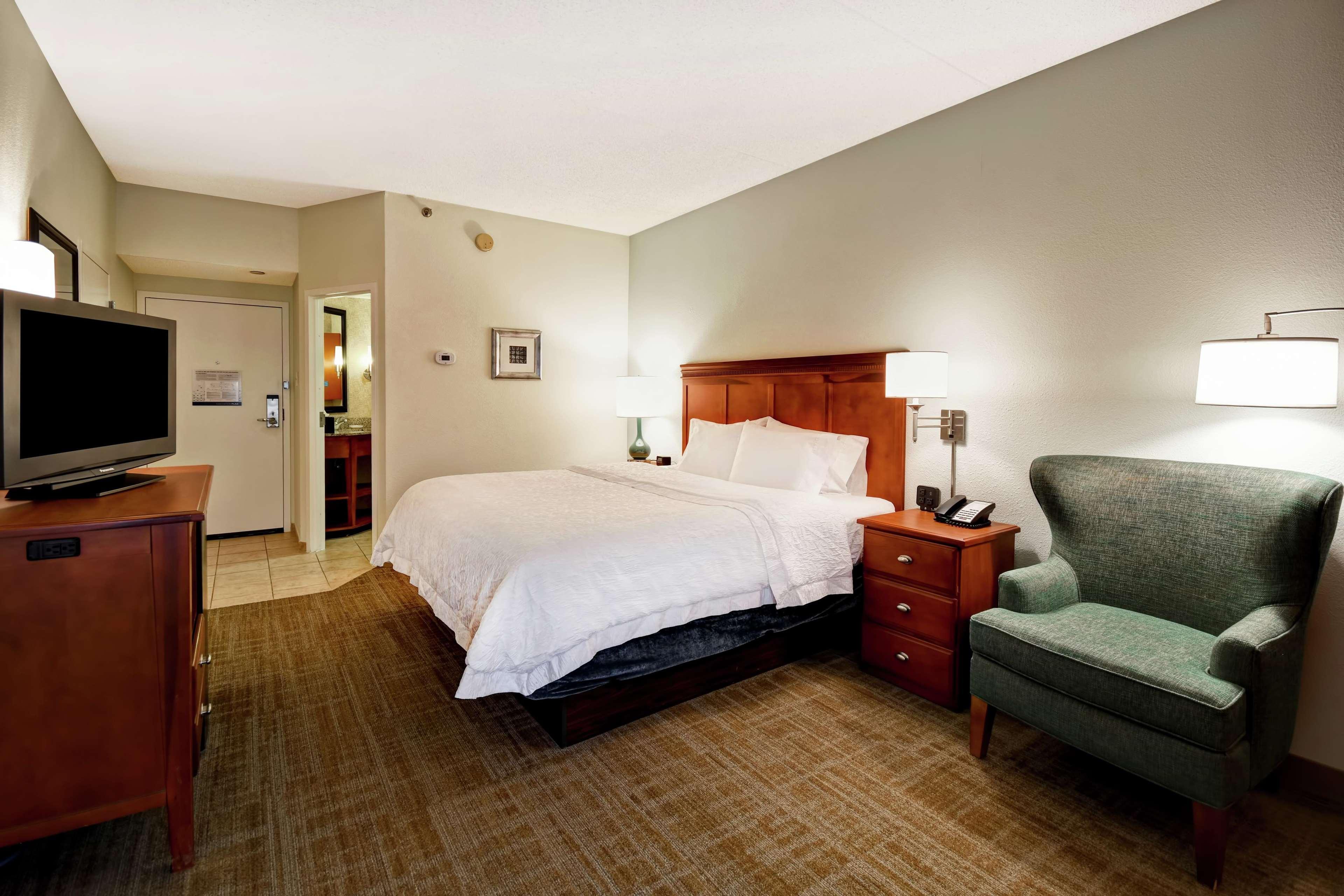 Hampton Inn St. Louis - Westport Maryland Heights Esterno foto