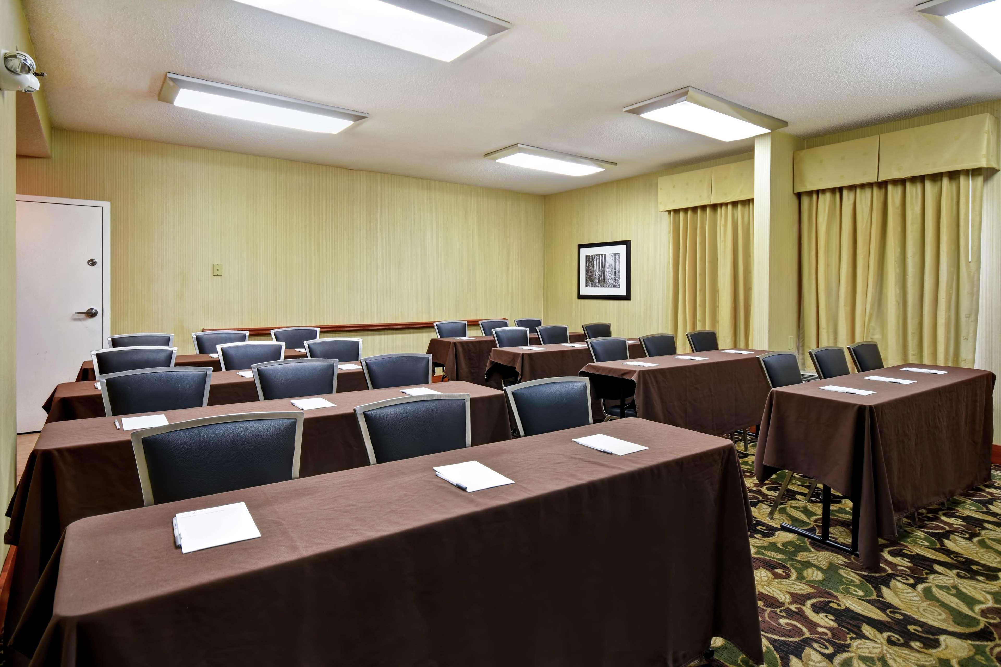 Hampton Inn St. Louis - Westport Maryland Heights Esterno foto
